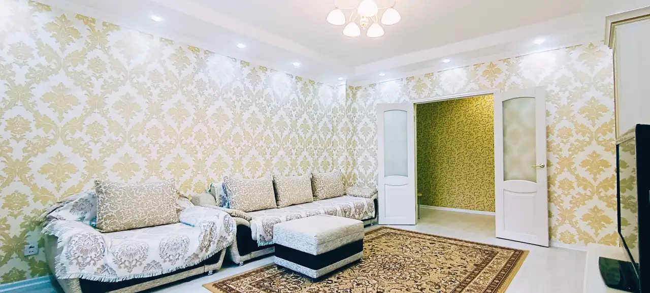 2х комнатная посуточно Сарайшык 7, фотография 4