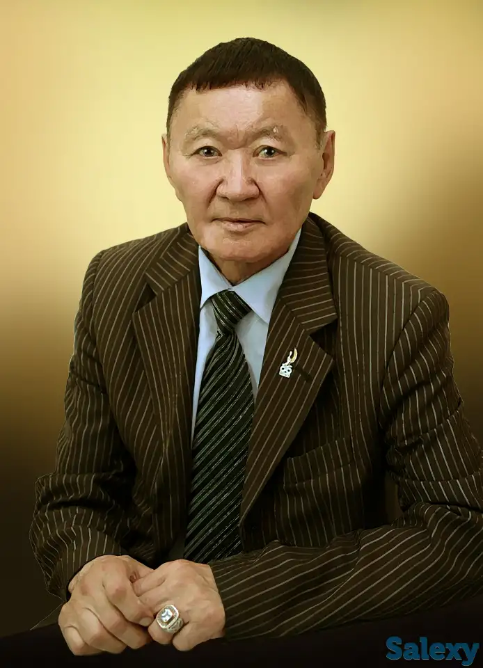 Портреты на заказ, семейные на холсте с багетом, цена договорная, фотография 4