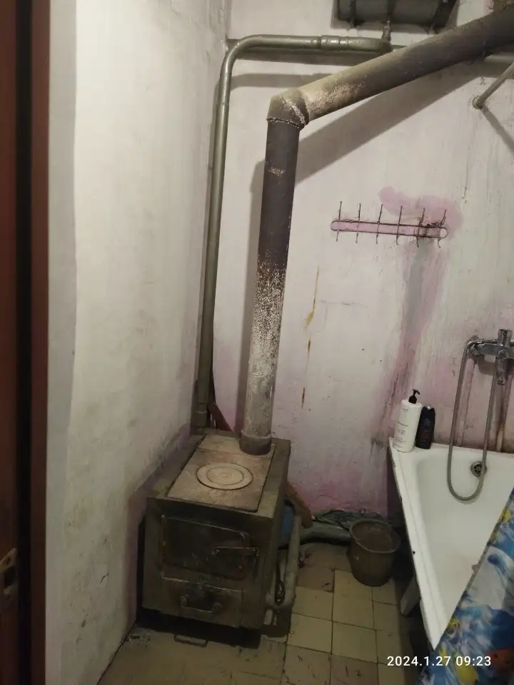 Продать квартиру, Карагандинская микрорайон Горняк дом 137 квартира 9, фотография 8