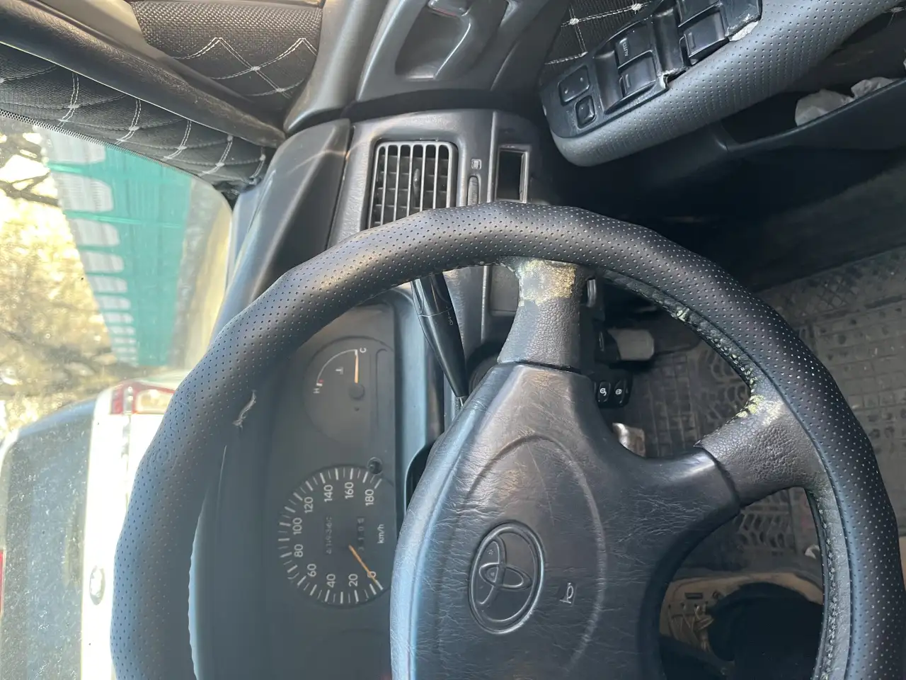 Toyota Caldina, фотография 7