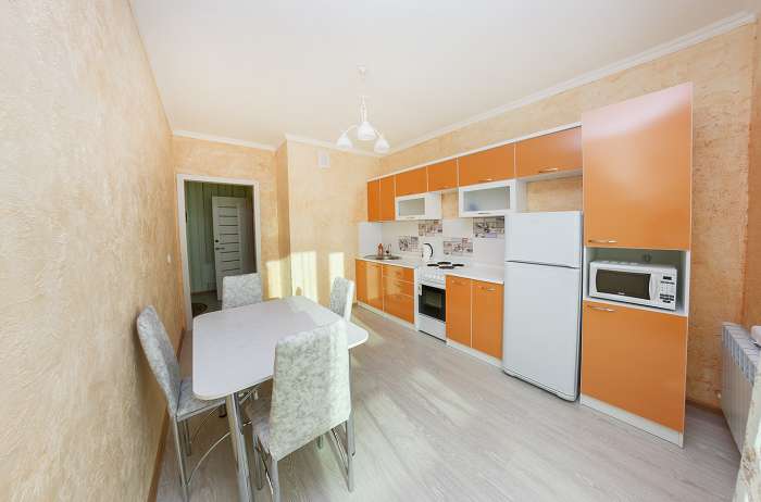 Новая 1 ком.квартира посуточно на Левом берегу, Велотрек и медцентры, фотография 2