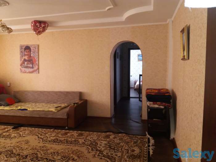 СРОЧНО продается 3-комнатная квартира, ул. Абая 147, фотография 1