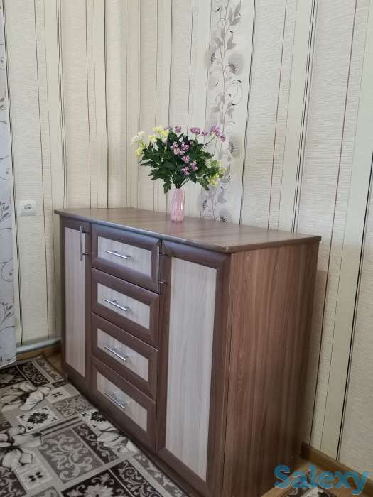 Продам 2-х спальную кровать с матрасом + комод, фотография 7