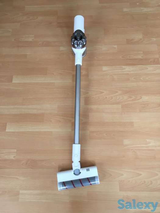 Беспроводной вертикальный пылесос Xiaomi Mi Handheld Vacuum Cleaner 1C, фотография 1