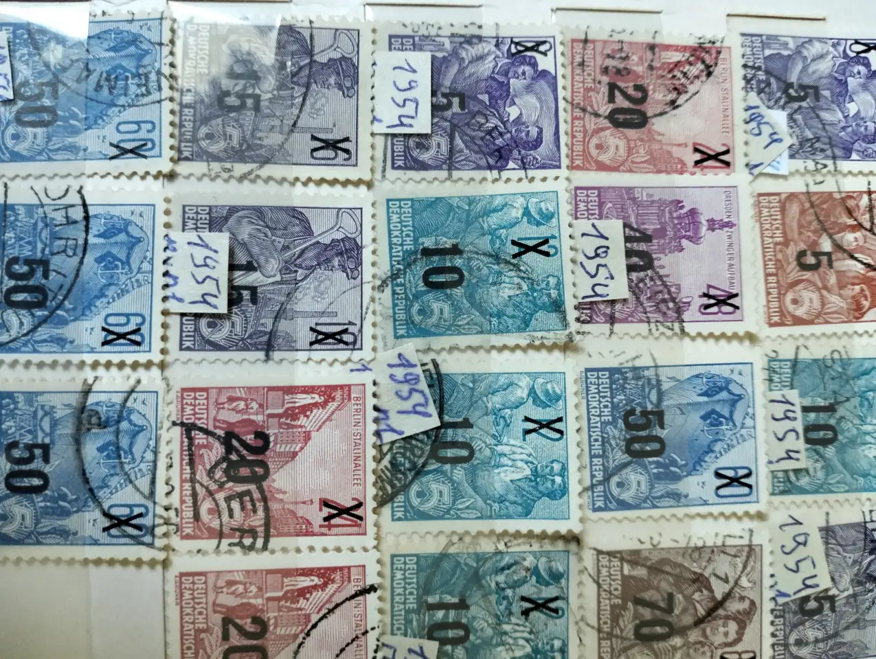 Продаю письменные марки ГДР 1953г.-1954г., фотография 6