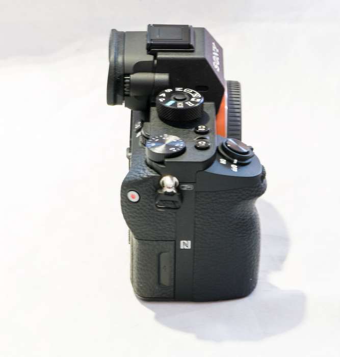 Sony Alpha a7R II беззеркальных цифровых фотокамер (только корпус), фотография 9