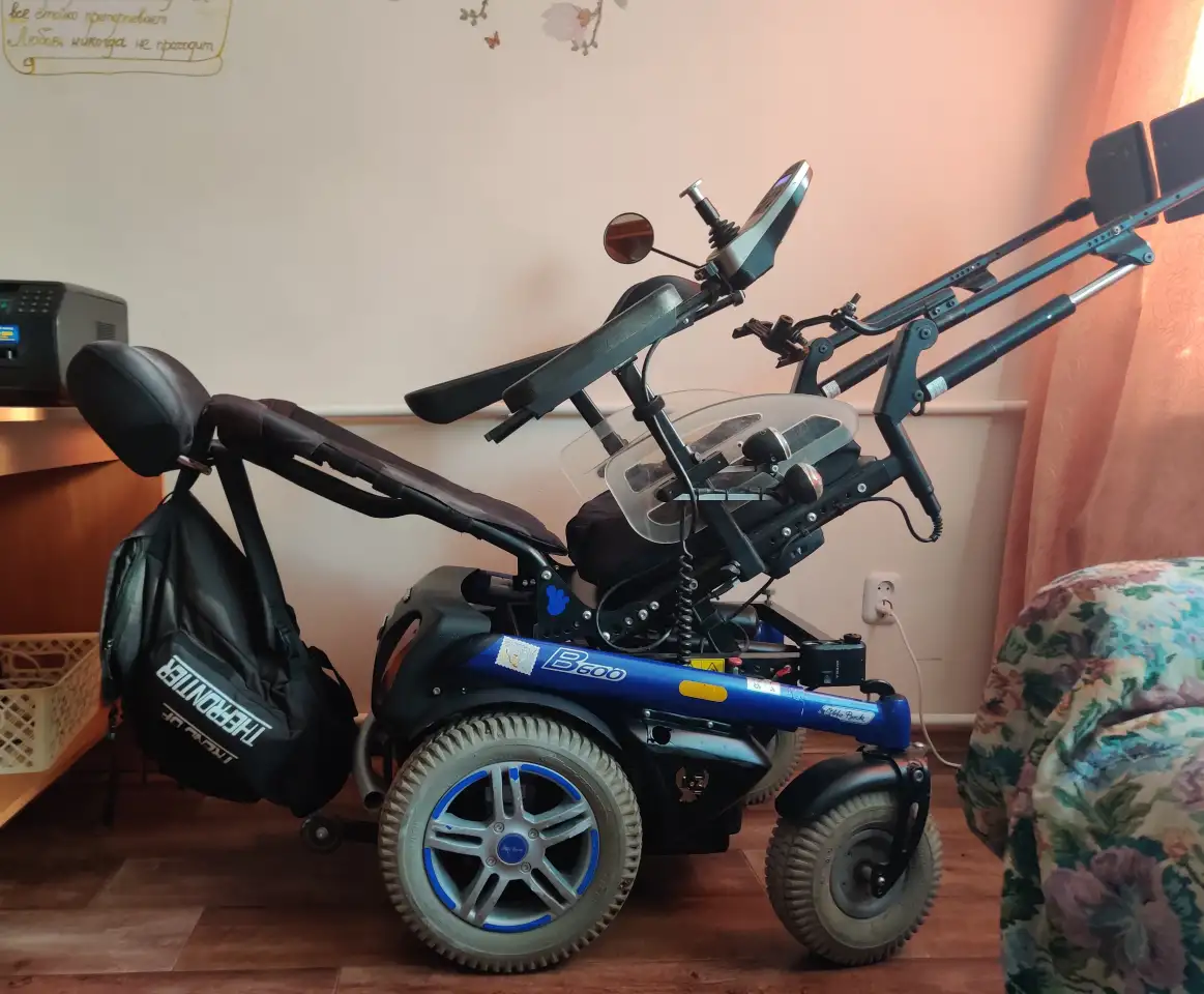 электрическая инвалидная коляска, фотография 2