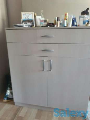 Продаю комод с зеркалом очень срочно, фотография 1