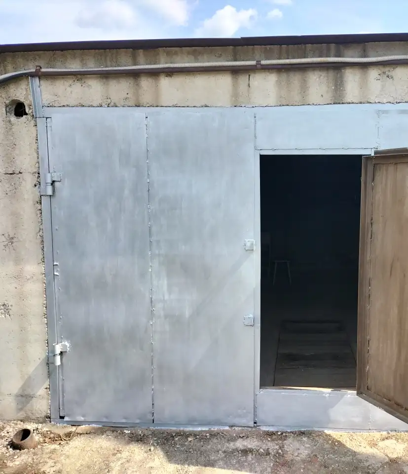 Продам гараж в 13-м обществе рядом со второй проходной., фотография 2