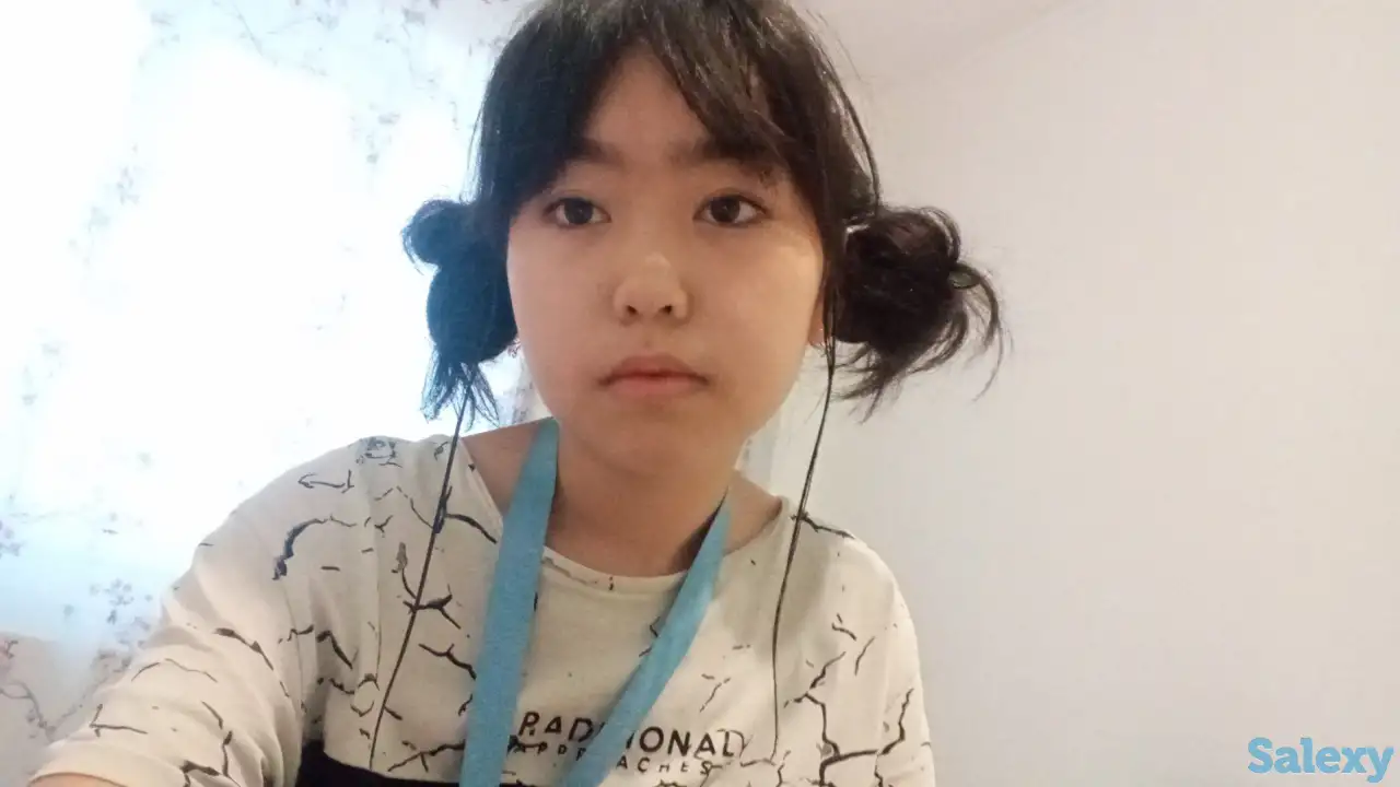 Здравствуйте,мы ищем работу: промоутер или расклейкщик объявления.12 лет.График гибкий., фотография 1