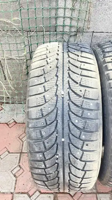 Зимние шипованные, фотография 3