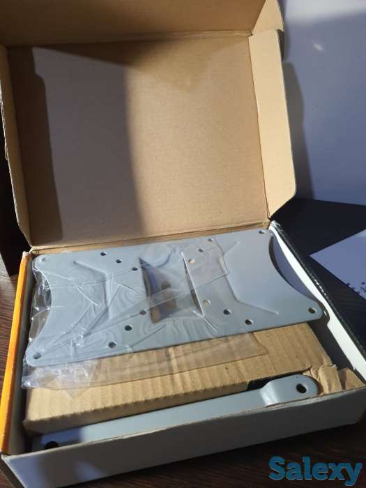 Полочка под телевизор, настенный кронштейн для плазмы и LCD 23