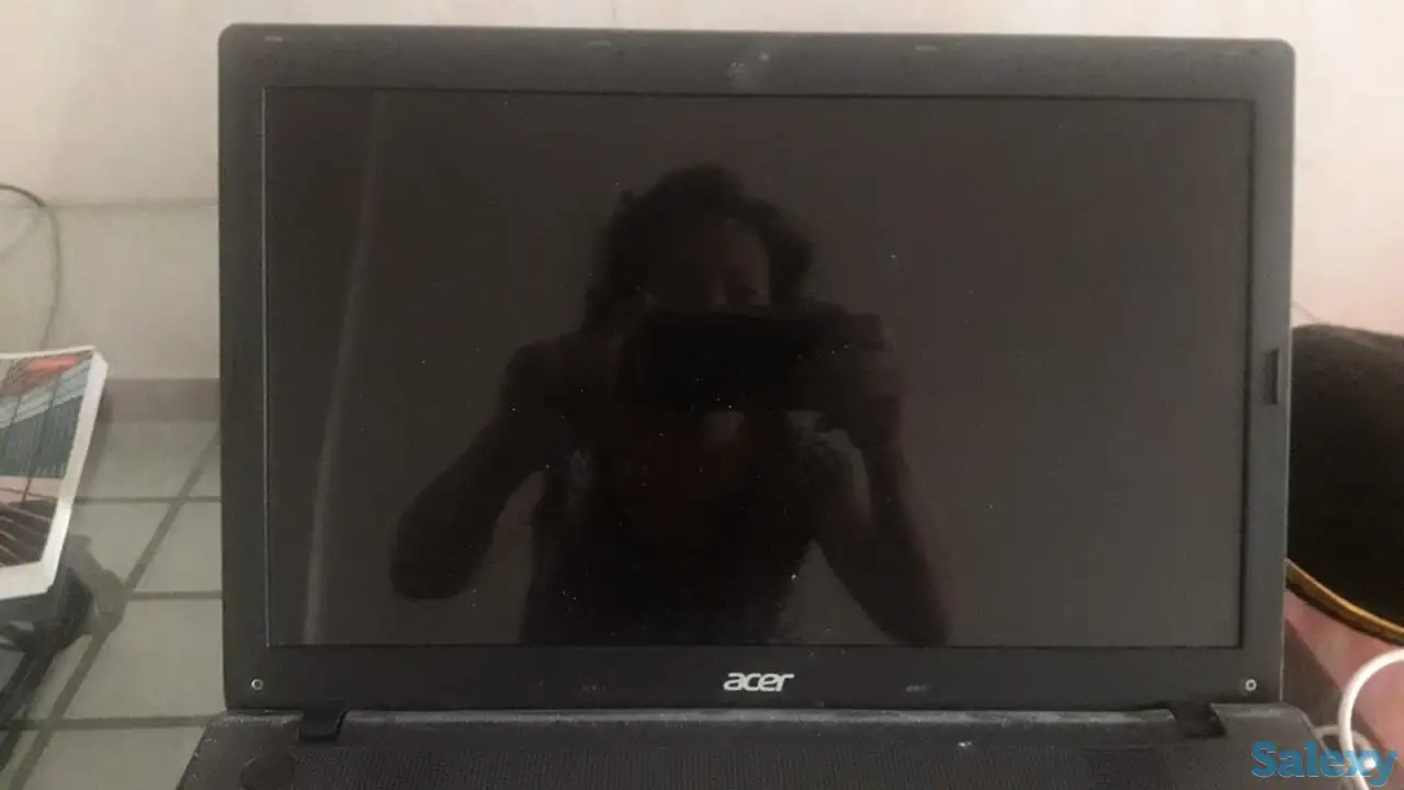 Срочно продам не работающий ноутбук, фотография 2