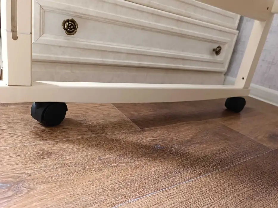 Продается детская кровать на колесиках, фотография 3