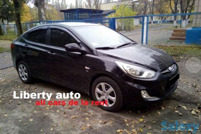 Прокат авто в Алматы Toyota Camry, фотография 4