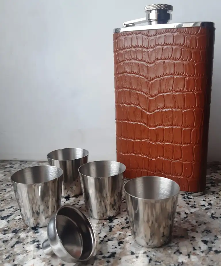 фляжка сувенирная, фотография 1