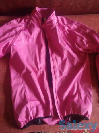 Куртка фирменная спортивная, фотография 1