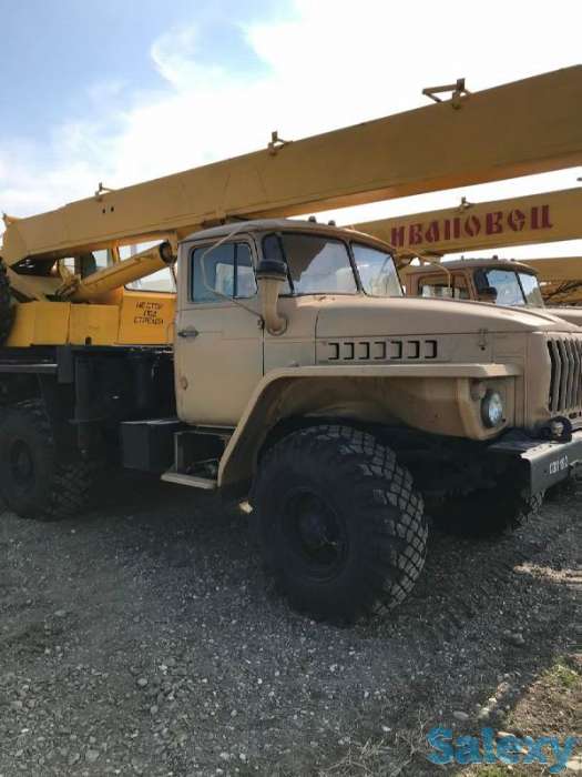 Автокран Урал КС-3574, фотография 1