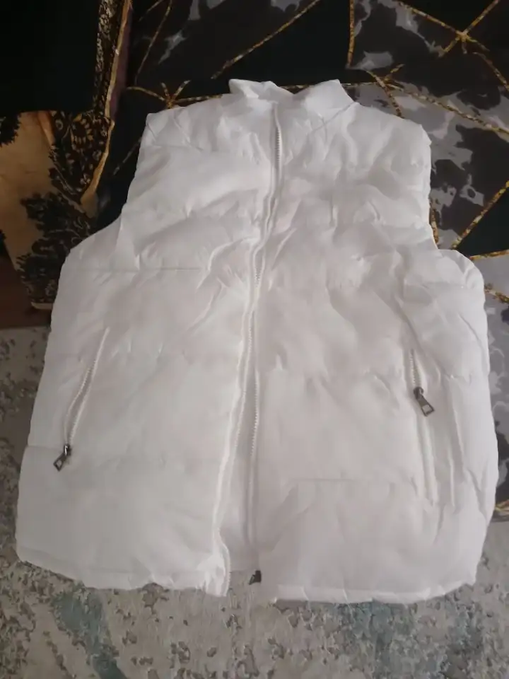 Продам белый жилет, фотография 1