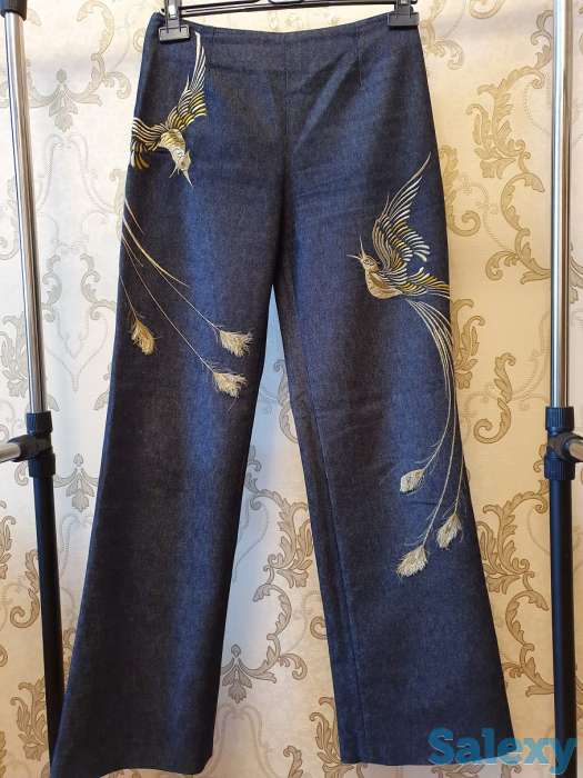 Модные джинсы Terry Mugler, золотая вышивка, фотография 1