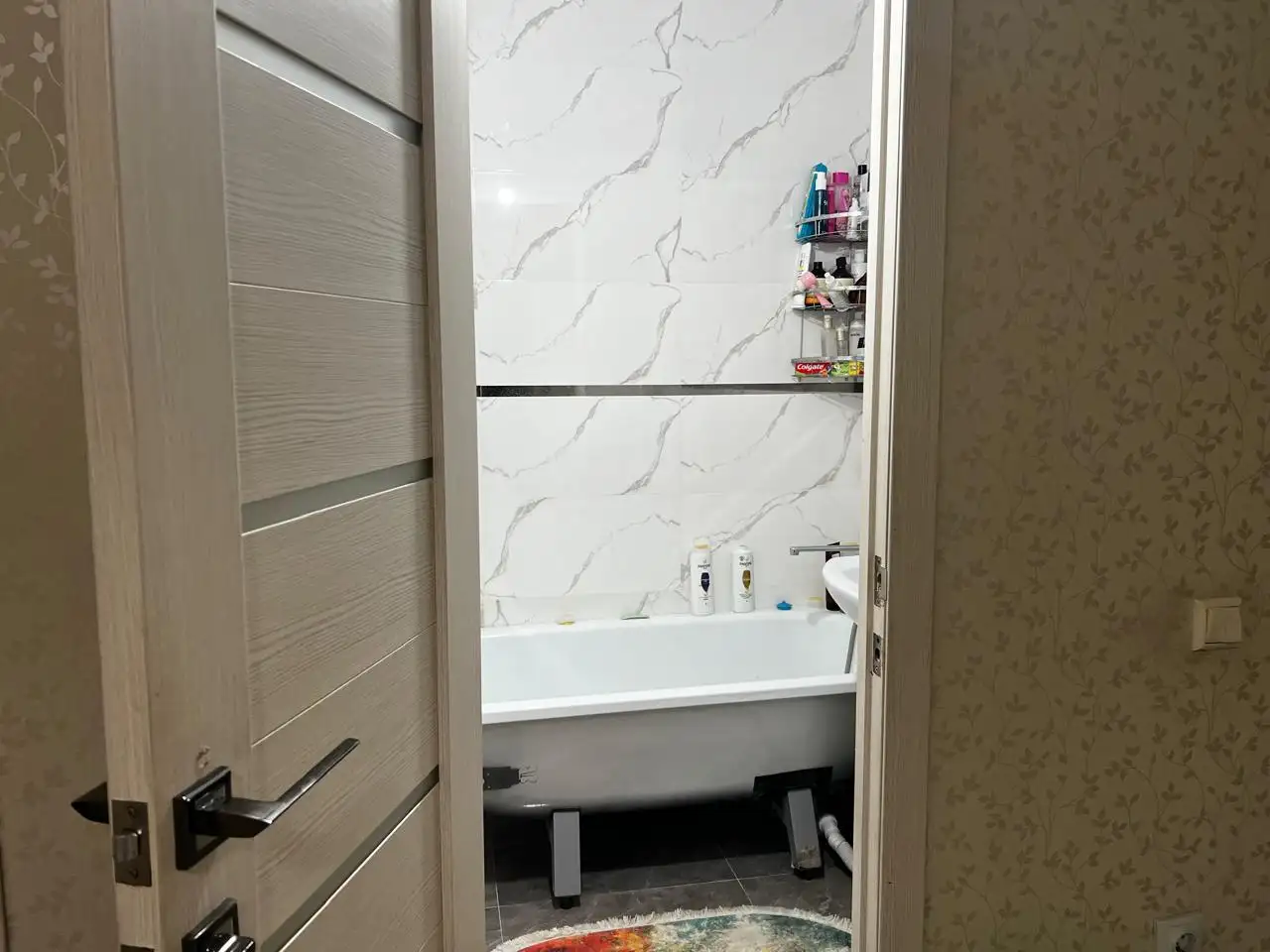 Продам квартиру, Ул.Набережная 84 А , район Курмыш, фотография 8