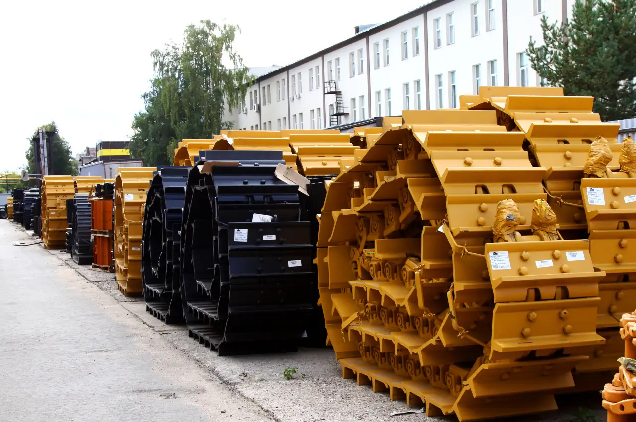 Гусеница в сборе с траками для бульдозера Shantui SD16,22,23,32., фотография 1