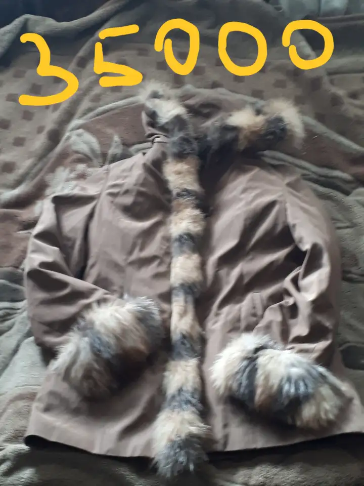 Продам женскую верхнюю одежду, фотография 1