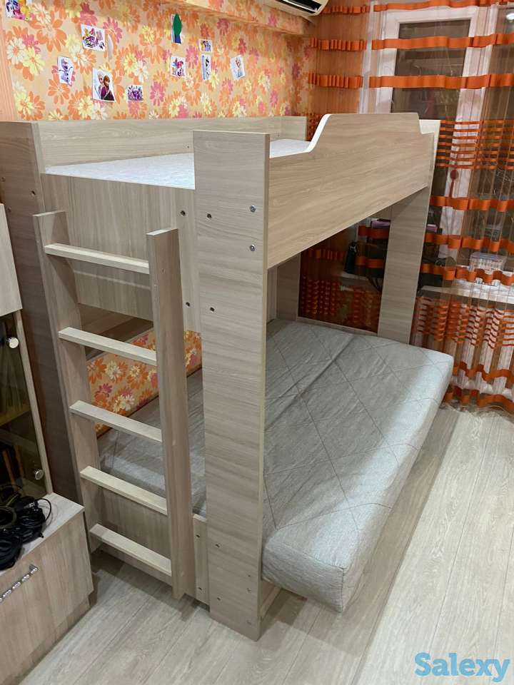 Продам двухярусную кровать-диван Клик-клик, фотография 3