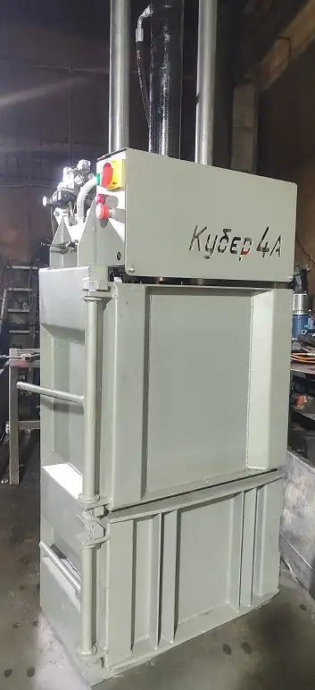 Прессы пакетировочные гидравлические для макулатуры и пластика, фотография 1