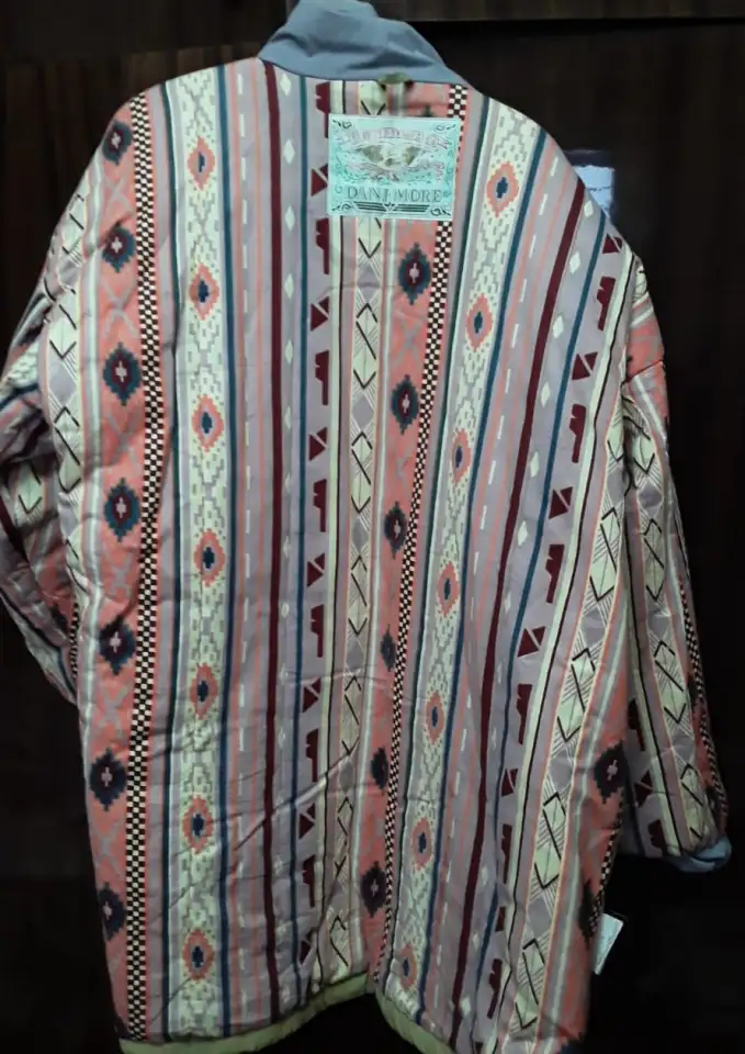 Продам зимнюю мужскую куртку, фотография 4