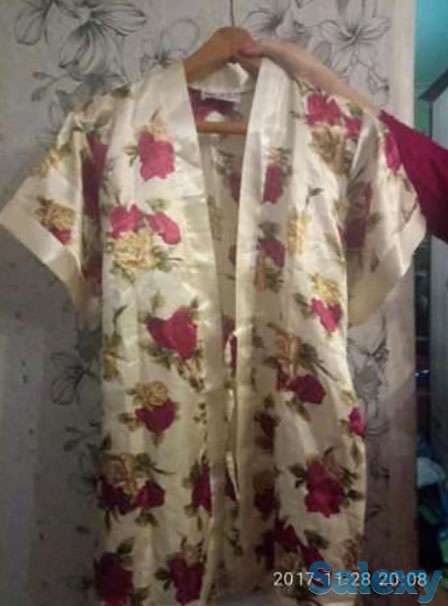 Красивый комплект белья (халат и маечка ), фотография 1