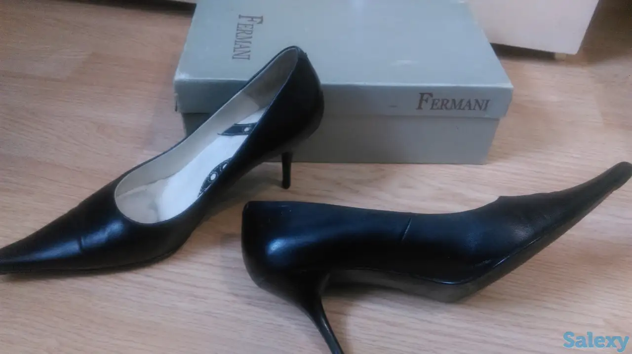 Классические женские лодочки на низком каблуке,, фотография 4