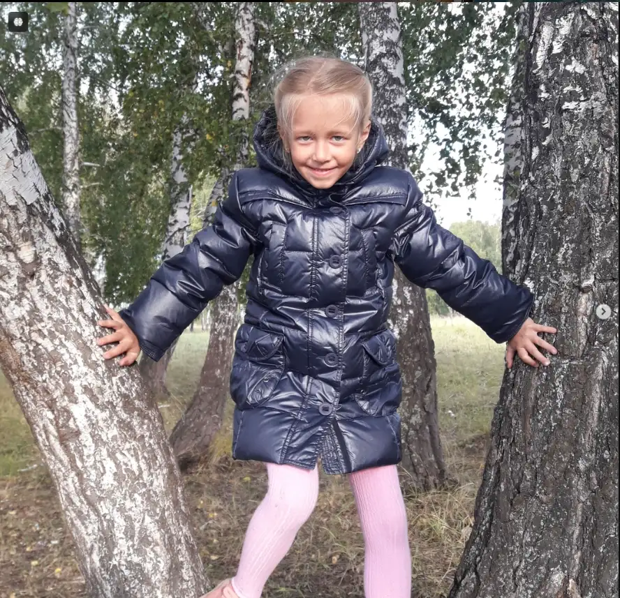 Пуховик для девочки новый 2-12 лет Италия, фотография 2