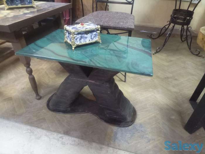 Журнальный столик, фотография 1