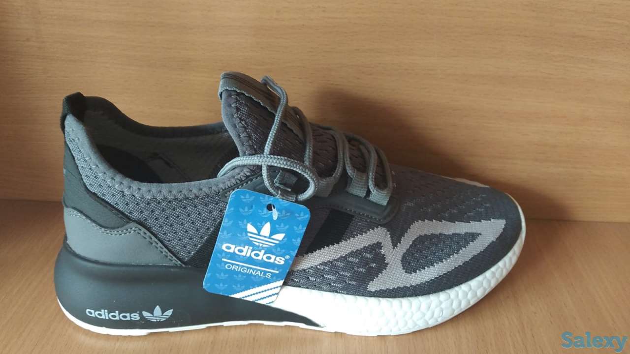 Третинговая сортивная обувь одежда, фотография 2