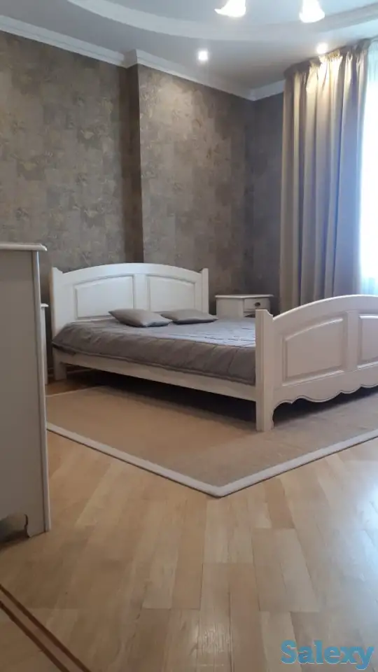 Сдам 2комн.квартиру на длительный срок, Ул. Кабанбай батыра 11, фотография 1