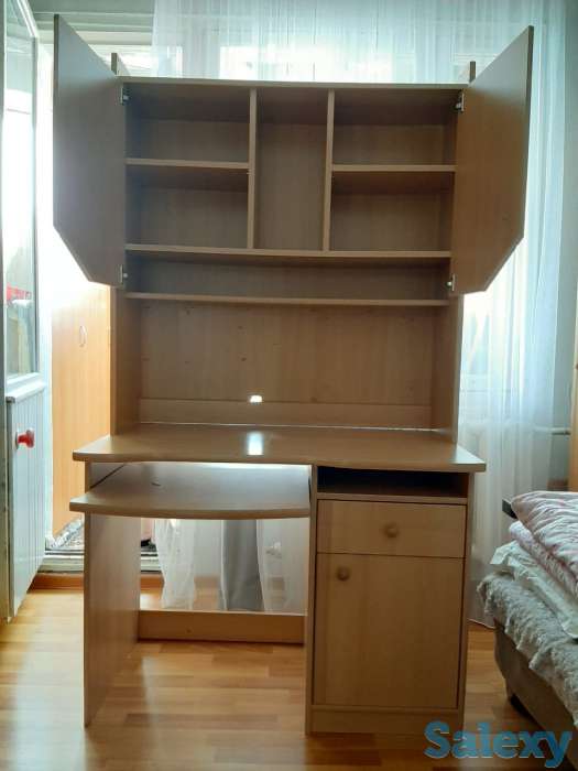 Рабочий стол, фотография 2