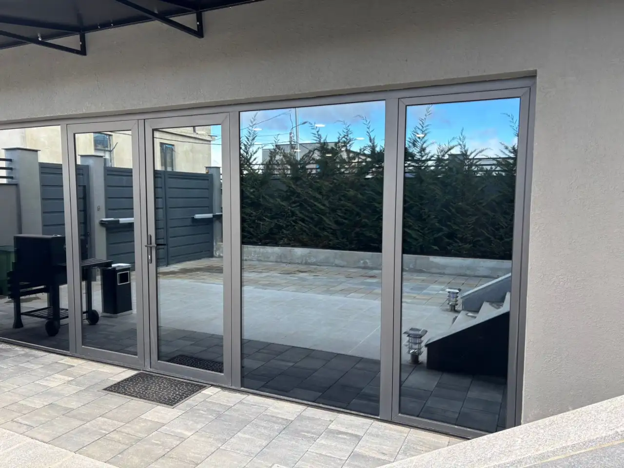 Тонировка окон, балконов, витражей, перегородок, душевых кабин, фотография 8