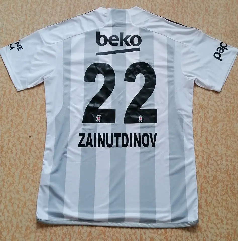 Футболка с автографом Бахтиер Зайнутдинов оригинал, фотография 2