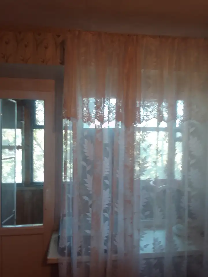 Продажа 2х.комн квартиры в Аксу павлодарская, Ул ауэзова21, фотография 1