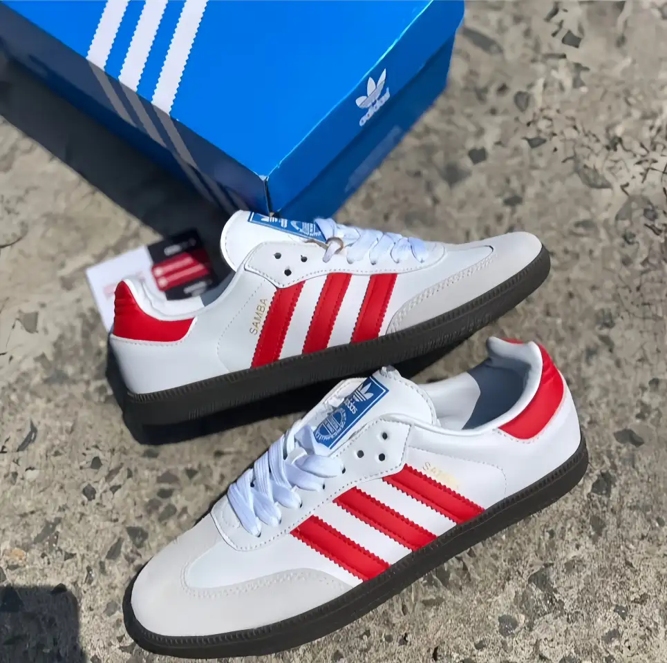 Модные новые кроссовки Adidas, фотография 2