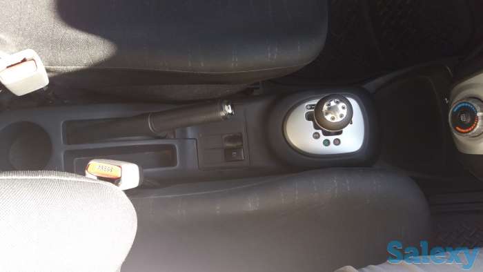 Toyota yaris, фотография 3