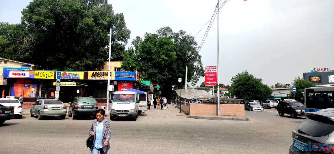 Стритбаннер на столб Алматы, фотография 4