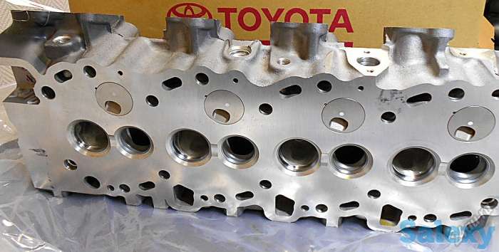 Головка блока цилиндров  Toyota 1KZ, фотография 1