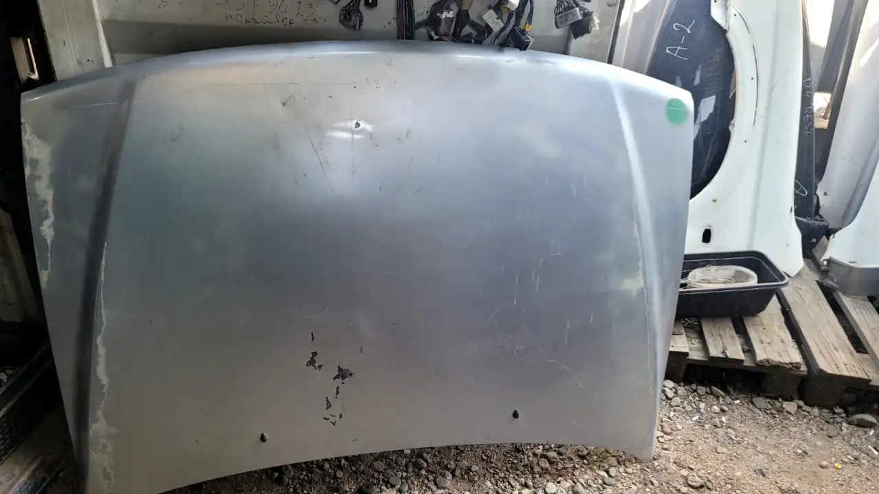 Капот  Mitsubishi  Montero Sport, фотография 1