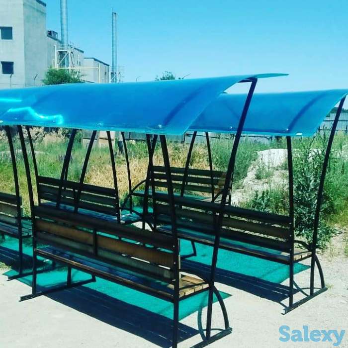 Скамейки  с навесом, фотография 2