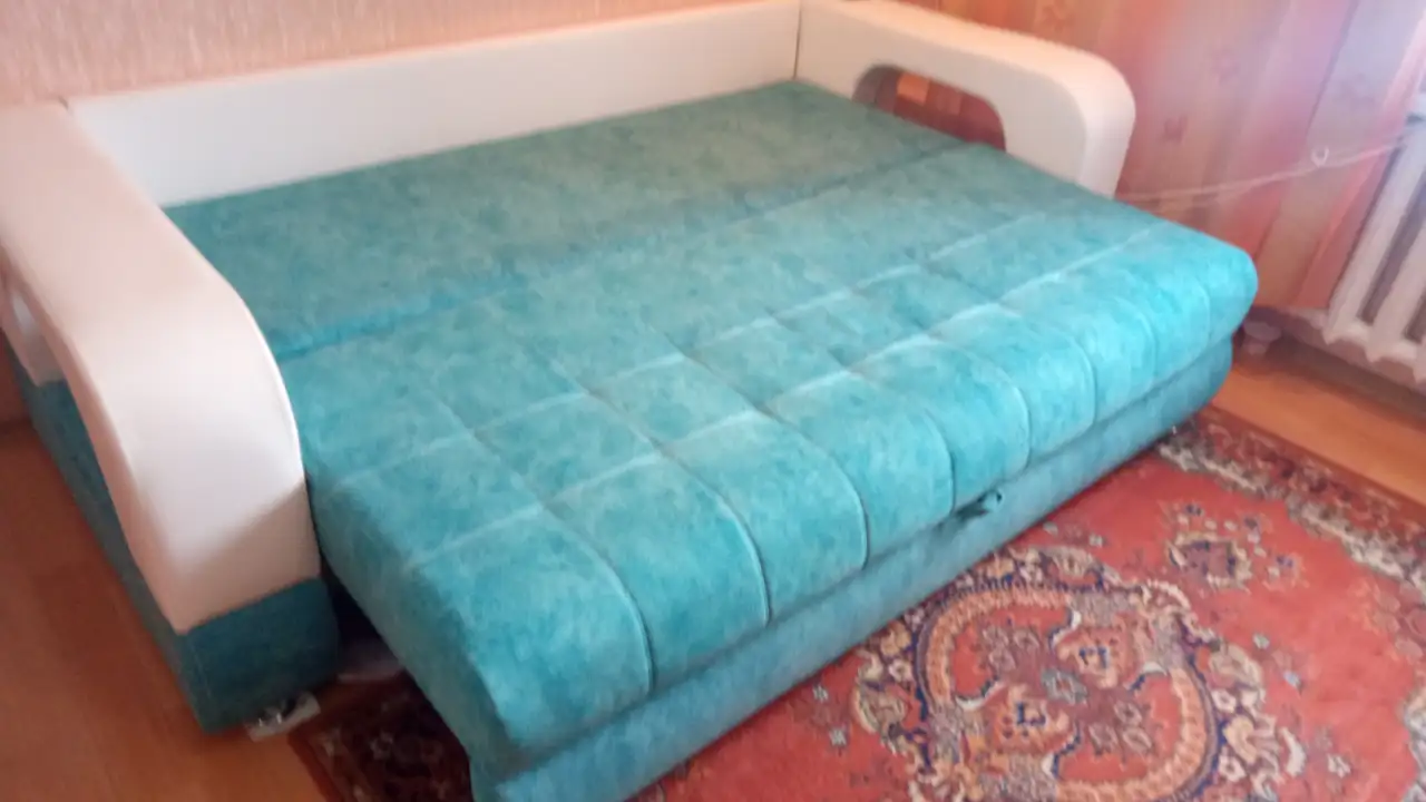 Продаю диван, фотография 2