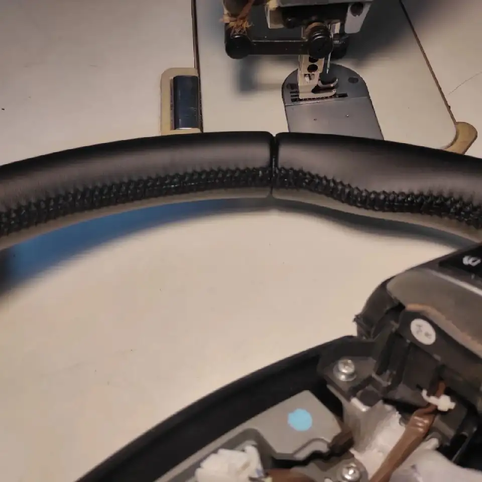 Перетяжка руля и ручка КПП. Алматы, фотография 6