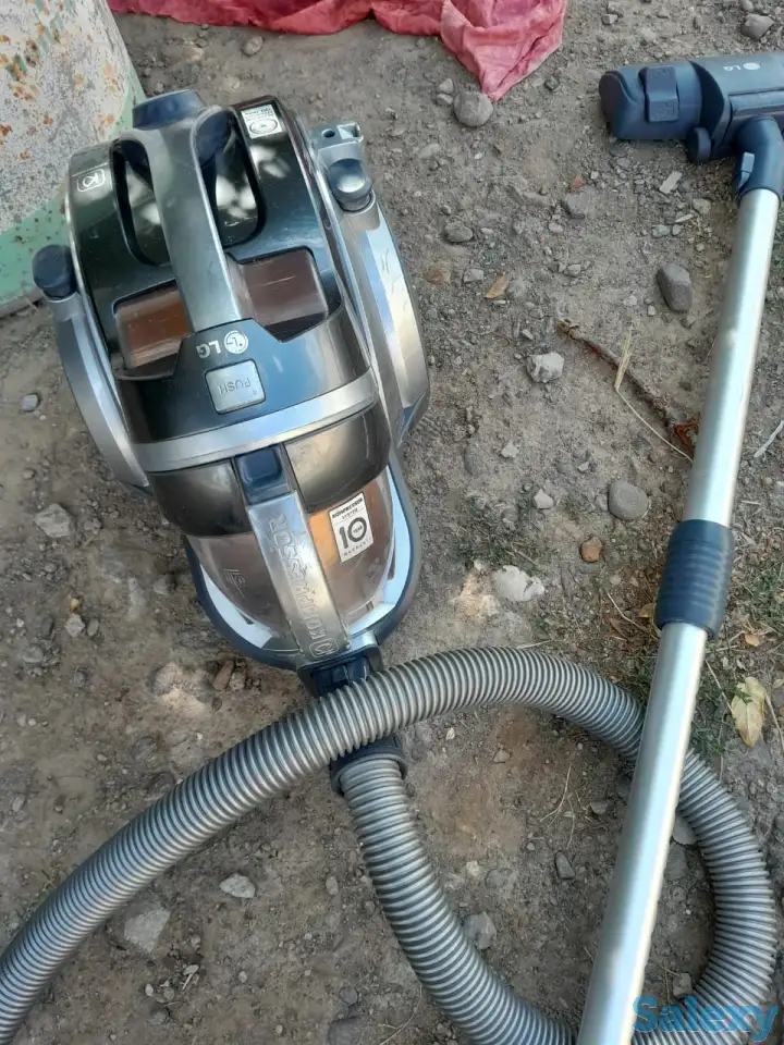 Продается пылесос, фотография 1