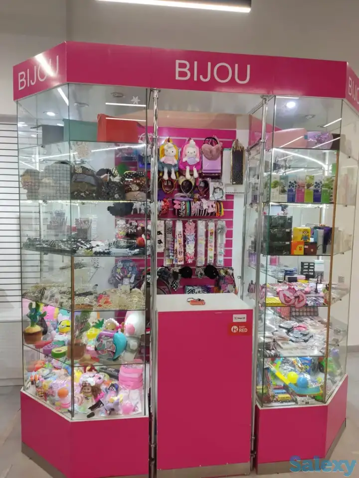 Продам бутик в торговом центре Жаннур, Абая 48, фотография 3